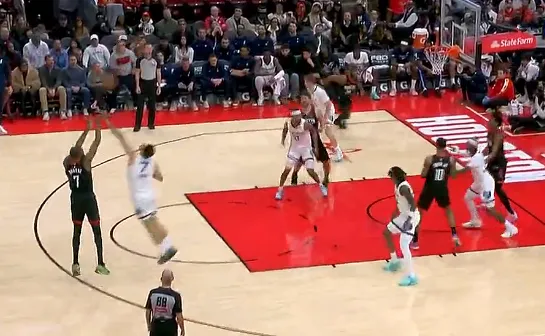 星空体育app下载-申京助攻杜兰特三分命中，火箭领先灰熊到11分分差