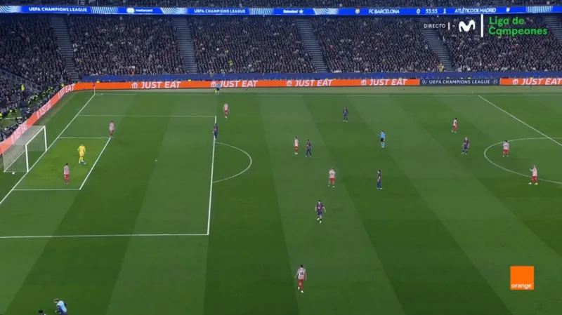 星空体育app下载-规则解析：普比尔禁区内用手摆球是否应该吹罚点球？